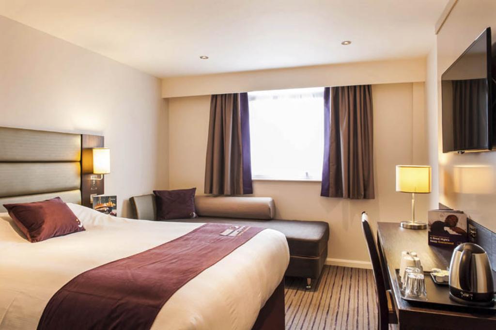 Premier Inn Edinburgh A1 - Newcraighall Экстерьер фото