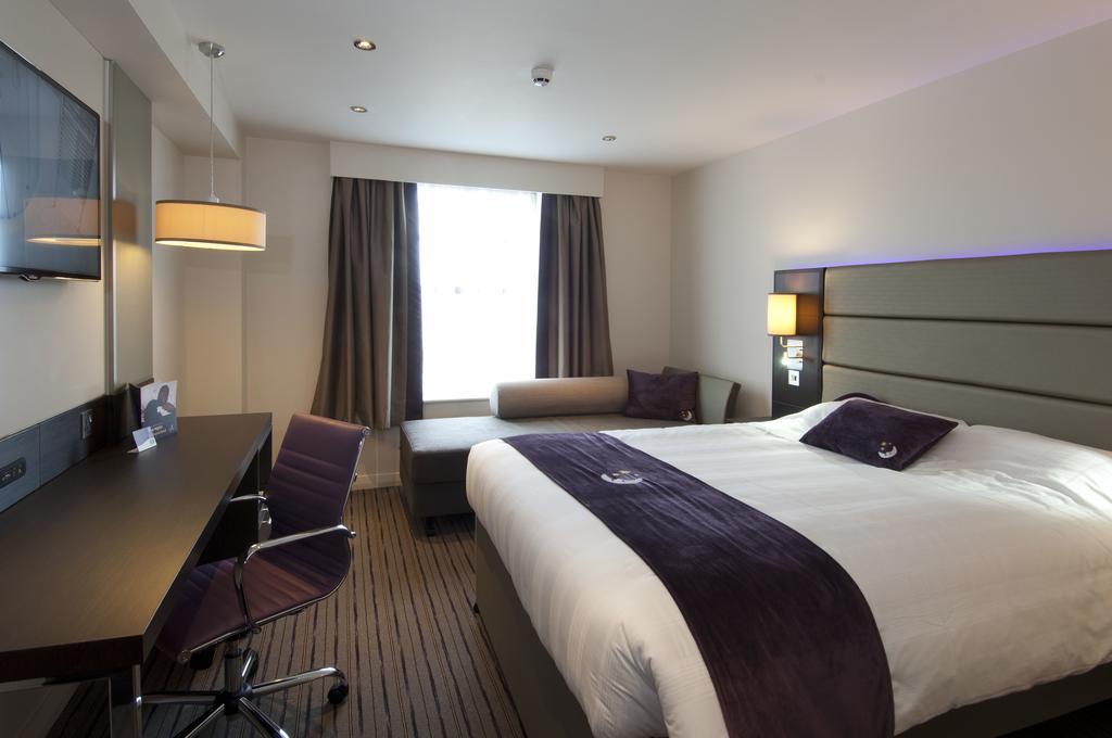 Premier Inn Edinburgh A1 - Newcraighall Экстерьер фото